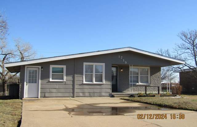 1719 NW 44th Street - 1719 Northwest 44th Street, Lawton, OK 73505