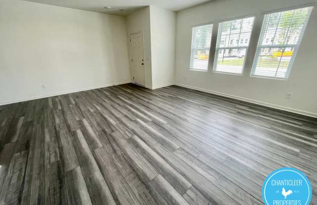 329 Spaight Acres Way - 1