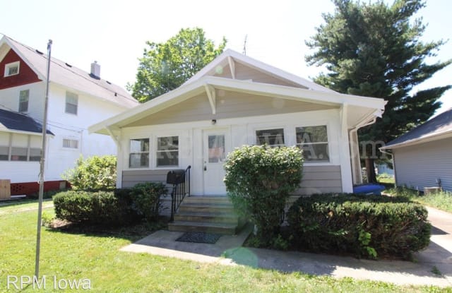 1437 Guthrie Ave - 1437 Guthrie Avenue, Des Moines, IA 50316