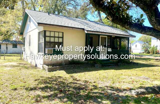 Photo of 1048 Dorothy Street