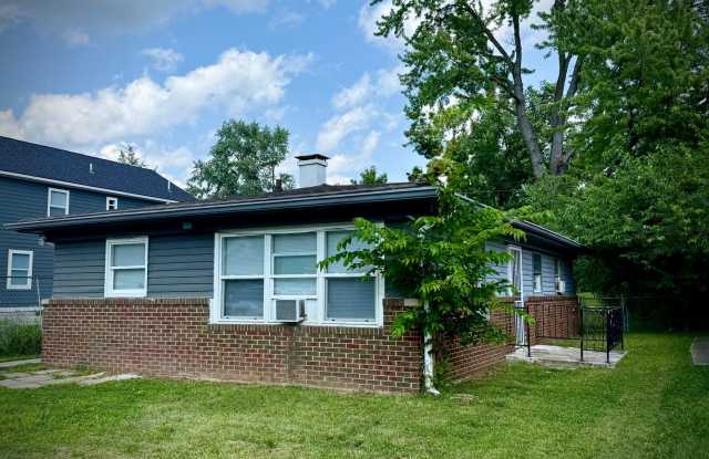 Cozy 3 Bedroom/1 Bath