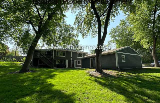 Renovated Side By Side Town Home, 2 Full baths, 2 Full Garage Spaces, Video Walk Through