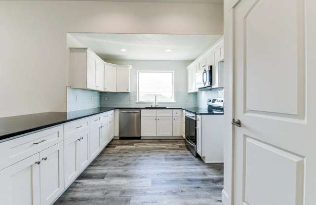 Photo of 1713 Willow Way