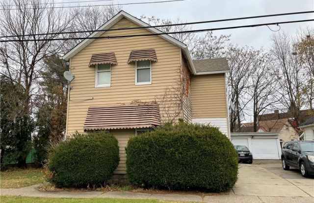 3805 E 72nd Street