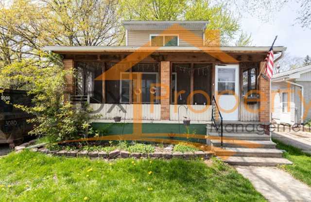 24283 Lexington Ave