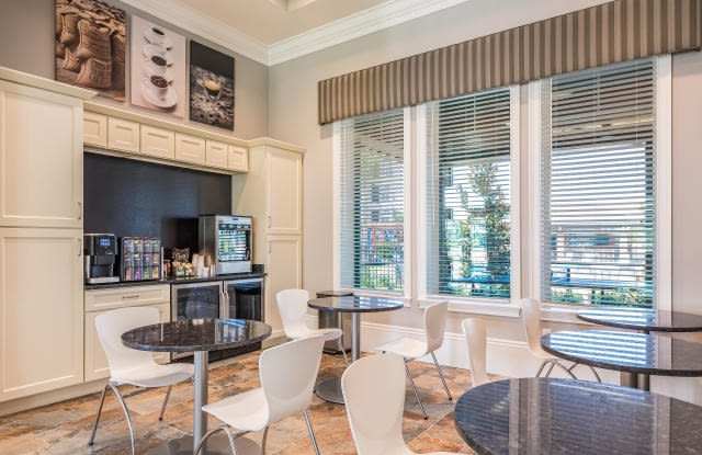 1124 Crosstown Way Orlando Unit D31