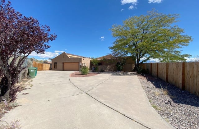 872 Ivory Rd SE - 872 Ivory Road Southeast, Rio Rancho, NM 87124