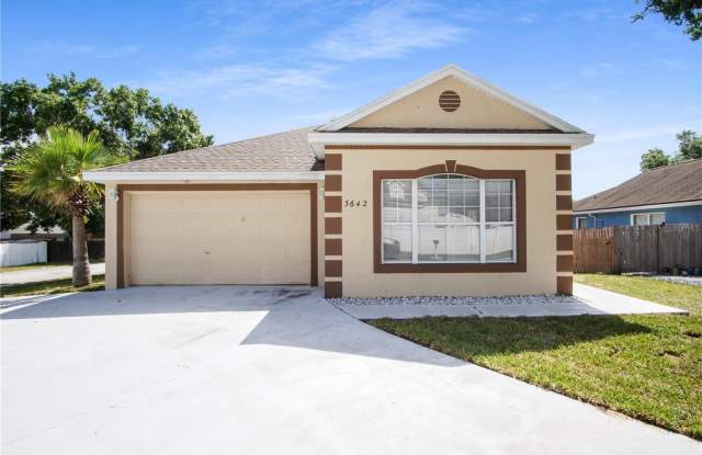 3642 HUNTWICKE BOULEVARD - 3642 Huntwicke Boulevard, Polk County, FL 33837