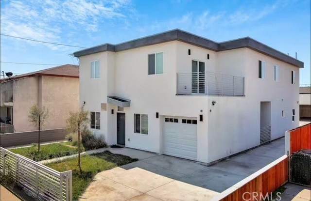 Photo of 219 S Greenwood Avenue