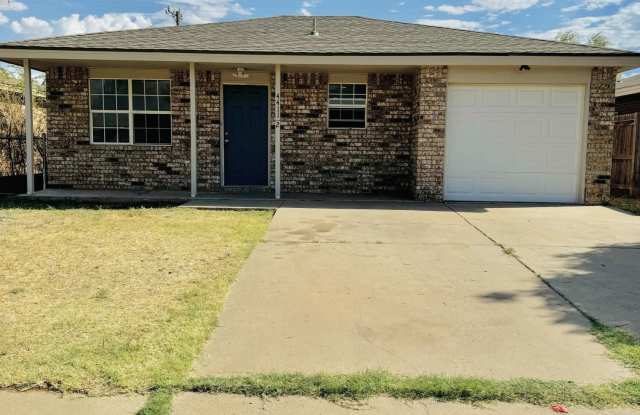 4411-2 Kemper Street