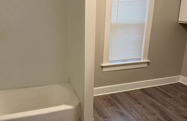 2124 North 45th Street