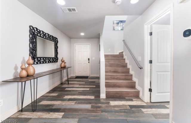 3213 Brautigan Court