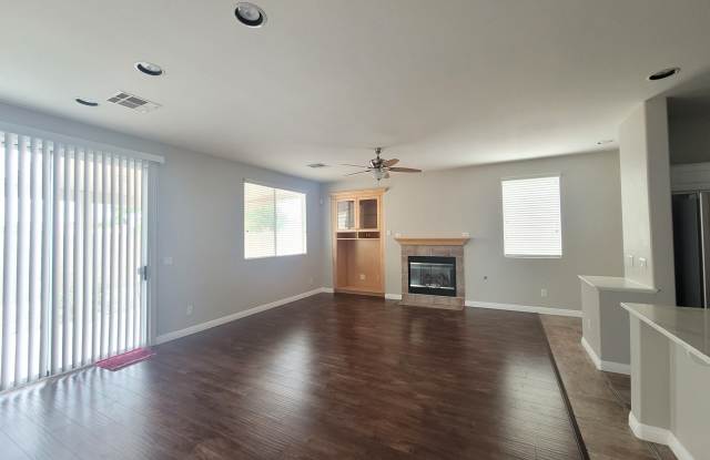 7644 Pioneer Ranch Avenue