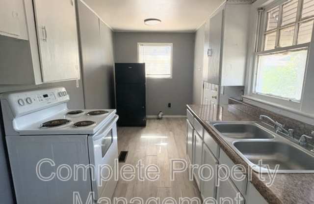 604 Lexington Street