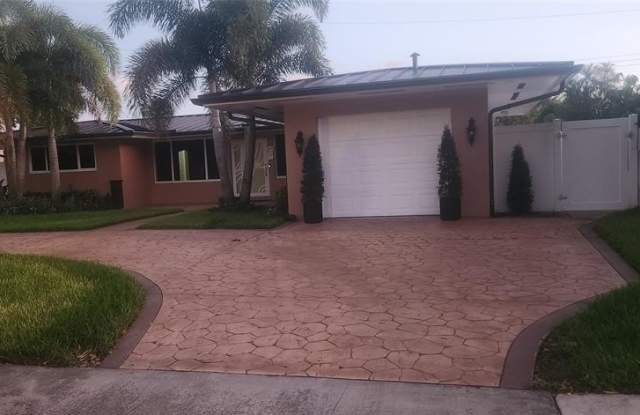 Photo of 4206 HAYES ST