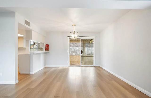 Photo of 321 Windy Ln # B