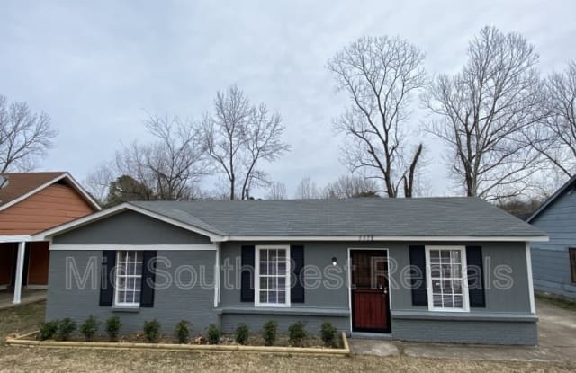 5378 Breckenwood Dr (Northaven) - 5378 Breckenwood Drive, Shelby County, TN 38127