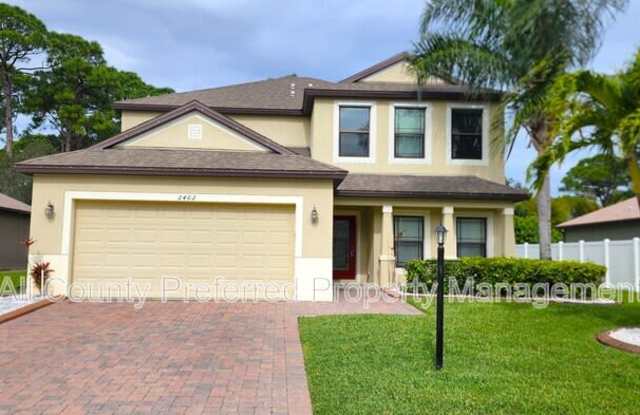 Photo of 2402 Okalani Street