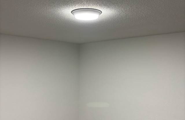 1304 N. Fiske Blvd103