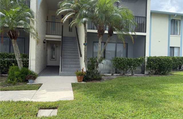 1101 Green Pine Blvd