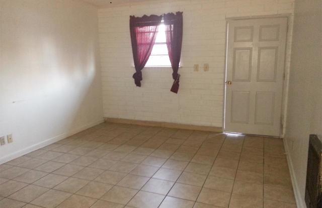 440 Lafayette RoadApartment 6