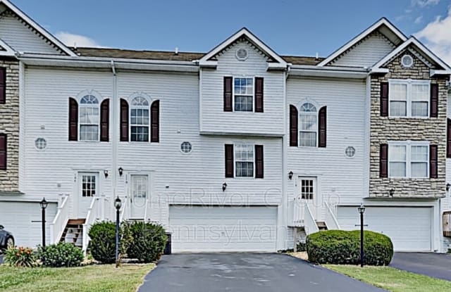 118 Antler Hollow Dr - 118 Antler Hollow Dr, Fernway, PA 16066