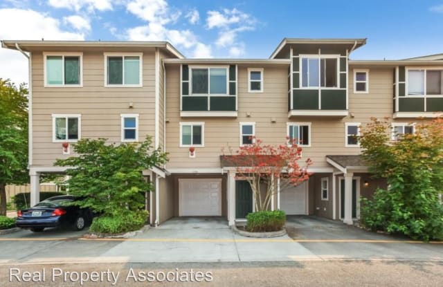 1176 N 198th Street Unit# 8 - 1176 North 198th Street, Shoreline, WA 98133