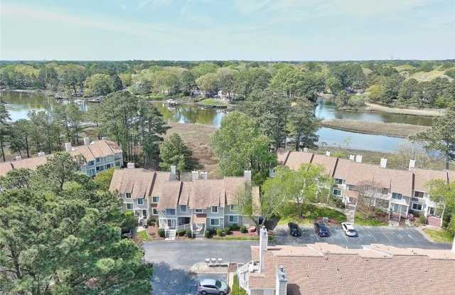 2589 COVE POINT Place