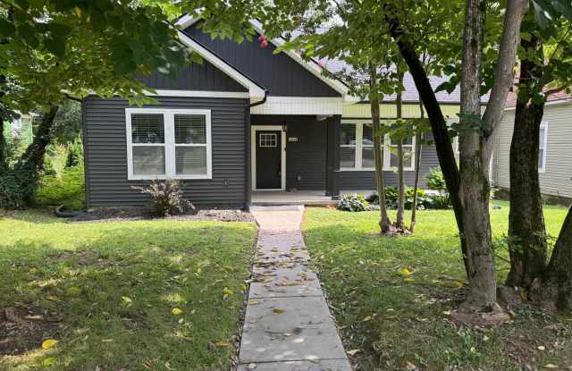 Modern Bungalow Charm: Designer Finishes & Expansive Backyard Living!