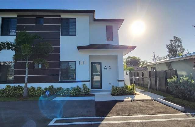 Photo of 1313 NW 6 Ave