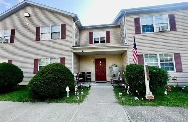 Photo of 13-19 Cole Street unit: A13