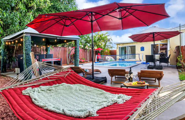 4310 Applecrest Drive