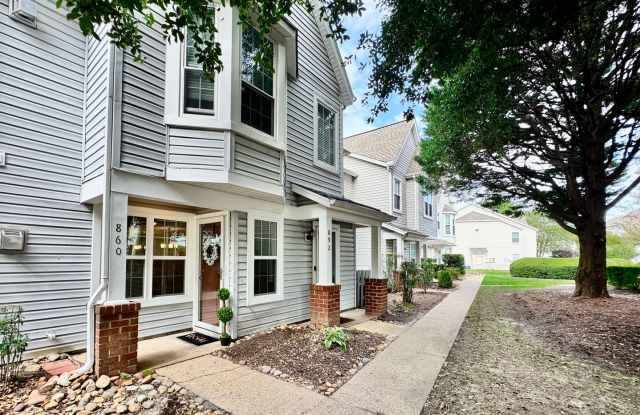 Photo of Updated 1st Floor/1-Level Condo Available NOW  Rent Includes Water, Sewer, Trash, Landscaping, Fitness Center  Pool Access!