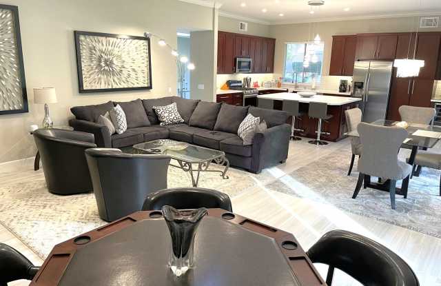 Fully Furnished Desert Retreat in Indian Wells Country Club