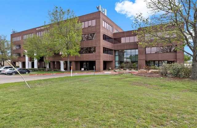 Photo of 600 E Taylor Street