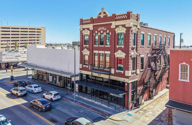 Photo of 312 E Overland Avenue unit: A-D