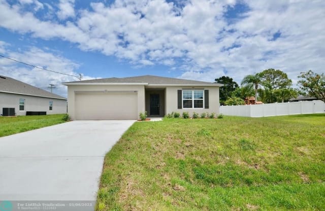 483 NW Ravenswood Ln - 483 Northwest Ravenswood Lane, Port St. Lucie, FL 34983