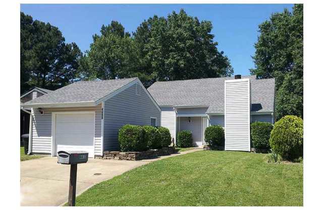 Photo of Move-In Ready 4BR Home on Cul-de-Sac in Green Run "ASK ABOUT OUR ZERO DEPOSIT"