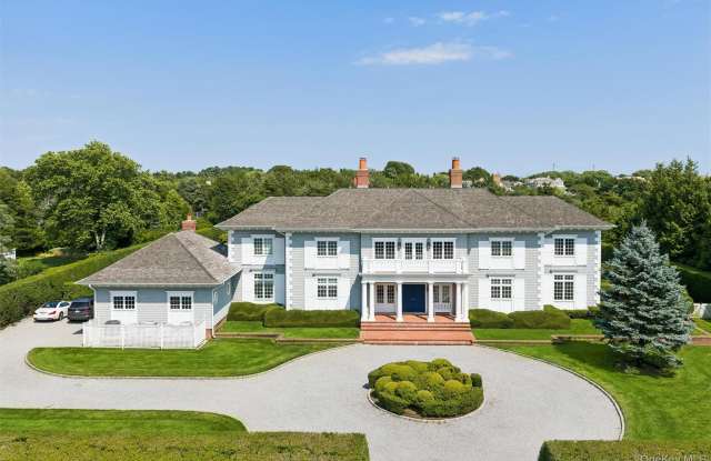 20 Quogo Neck Lane