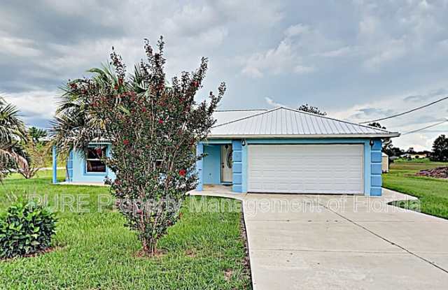 Photo of 2 Poplar Ct