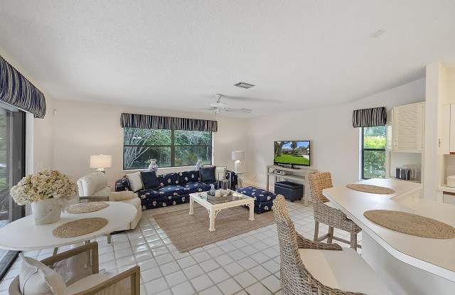 5815 Stonewood Court