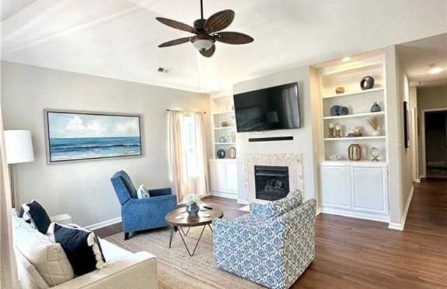 400 Coastal Walk Place