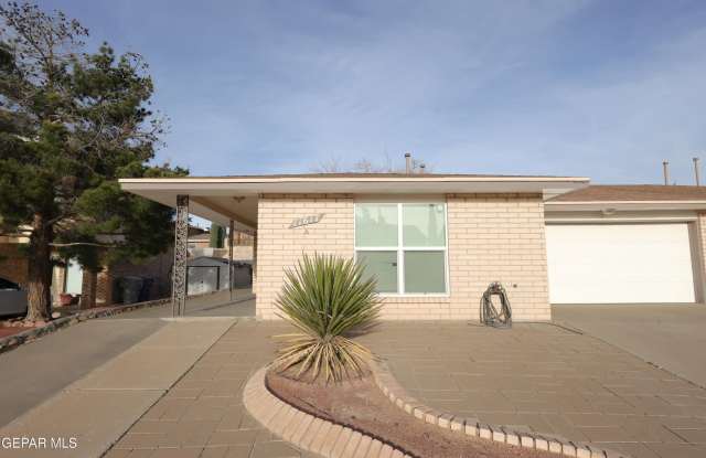 11617 Soberana Lane unit: A
