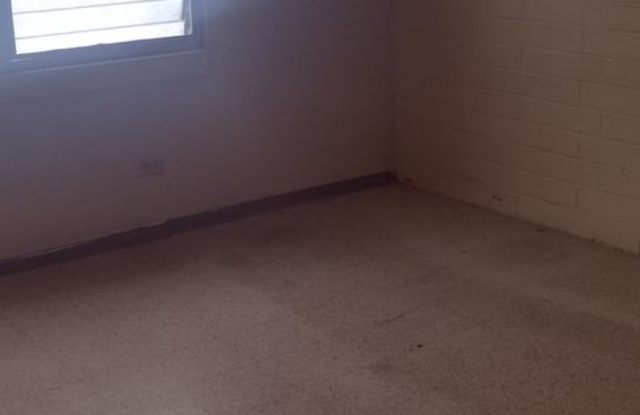 Amazing View 2br,1bath, 1pkg with pool access