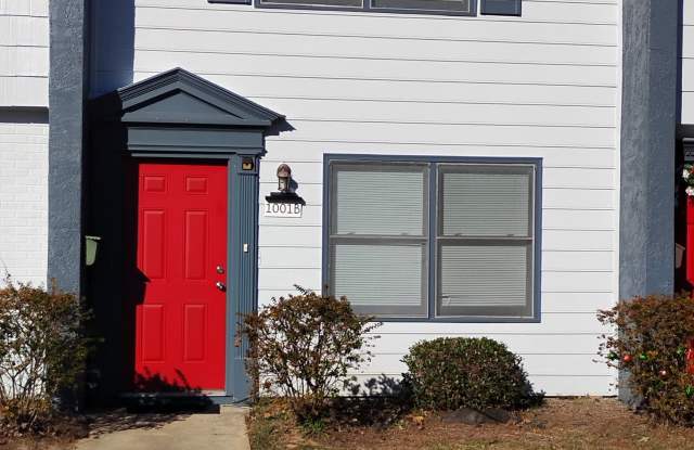 Photo of 1001 Morningside Drive - B