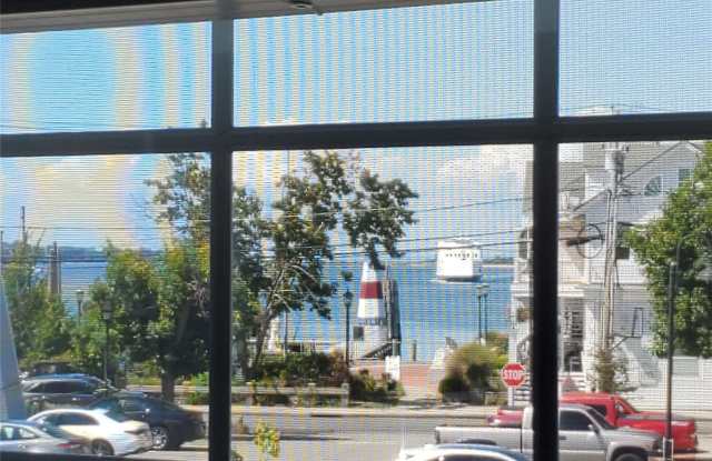 Photo of 100 Mariners Way