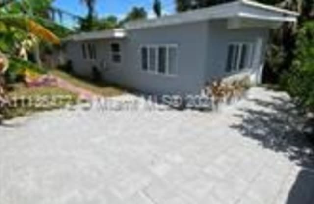 2075 NE 135th Ter 0 - 2075 Northeast 135th Terrace, North Miami Beach, FL 33181