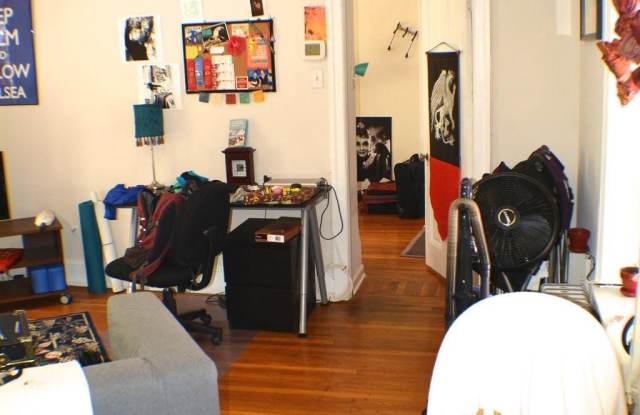 243 W RITTENHOUSE STREET