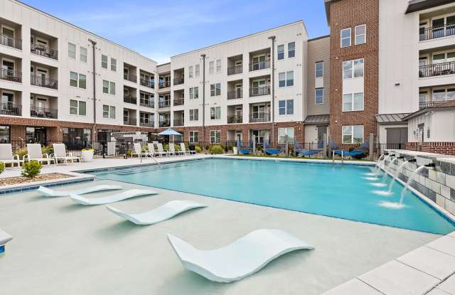 Photo of Millhouse Station