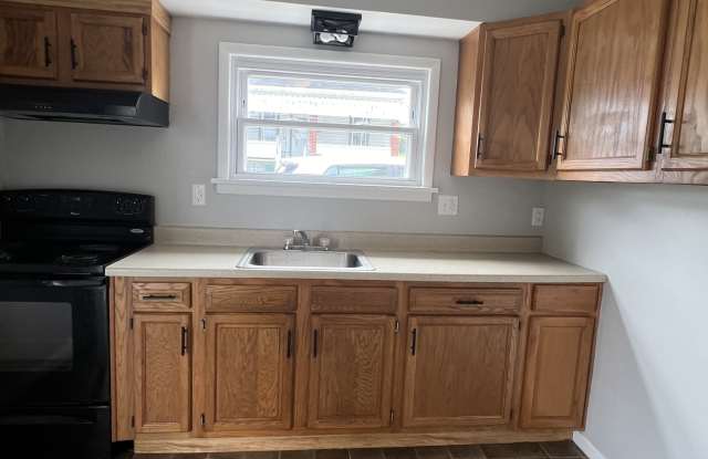 1163 Delaware Street